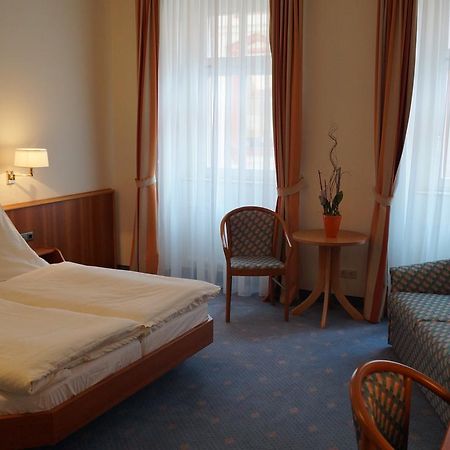 Hotel Goldener Loewe Waldheim Δωμάτιο φωτογραφία
