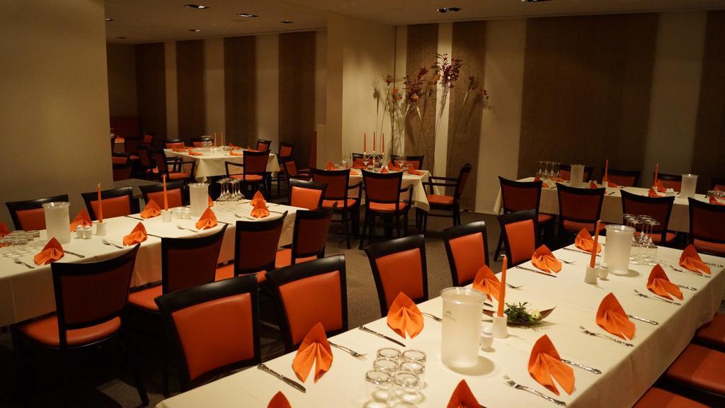 Hotel Goldener Loewe Waldheim Εξωτερικό φωτογραφία