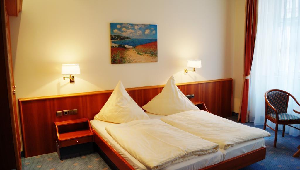 Hotel Goldener Loewe Waldheim Δωμάτιο φωτογραφία