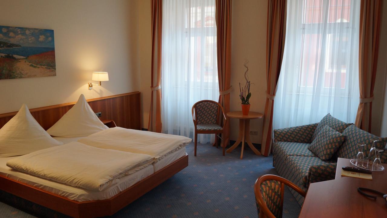 Hotel Goldener Loewe Waldheim Δωμάτιο φωτογραφία